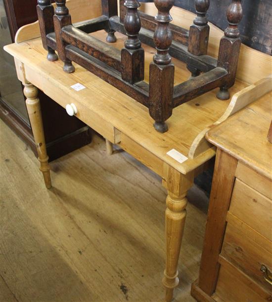Victorian pine washstand
